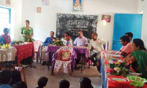 विकासखंड बलरामपुर के संकुल केंद्र पिंडरा में “अंगना मा शिक्षा ” कार्यक्रम का किया गया आयोजन….