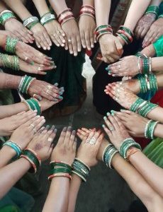 हरियाली की थीम पर सज-संवरकर रौनियार समाज जशपुर की महिलाओं ने सावन उत्सव का कार्यक्रम आयोजित किया…