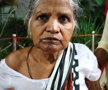 70 वर्ष की यह वृद्ध महिला अपना नाम-पता, गांव सबकुछ भूल चुकी है। कुनकुरी थाना प्रभारी से घर के लोग सम्पर्क करें….