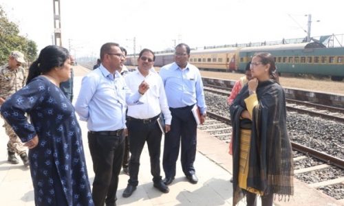 विश्रामपुर रेलवे स्टेशन का लिया जायजा मरीजों को बेहतर मिलेगी सुविधाएं……