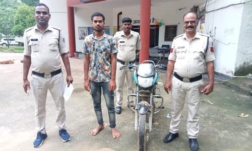 उत्तरप्रदेश से मोटर सायकल चोरी करने वाले 1 आरोपी को पुलिस ने किया गिरफ्तार……