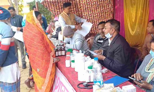 श्री सर्वेश्वरी समूह शाखा वाड्रफनगर में 551 मरीजों के आंखों का जांच एवम दवा तथा 70 जरूरतमन्द को निःशुल्क चश्मा वितरण किया गया….